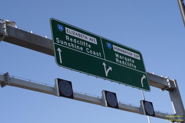 Northbound Hornibrook Esplanade: The signs above the Viaduct, heading Northbound as the Hornibrook Esplanade splits at Elizabeth Avenue.